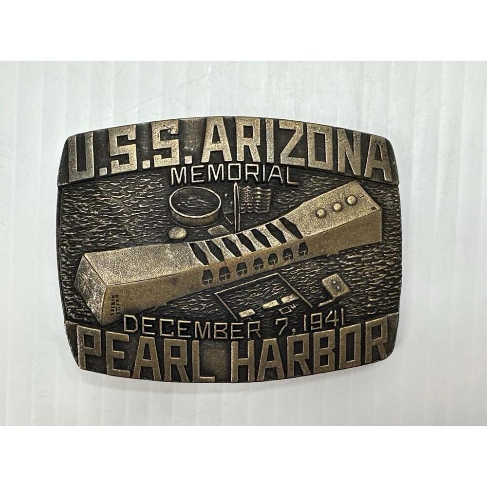 Vintage 1984 Indiana Metal Craft USS Arizona Pearl Harbor Western Belt Buckle